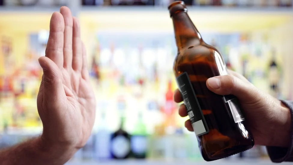 Impacto positivo de abstenerse del alcohol en la mente