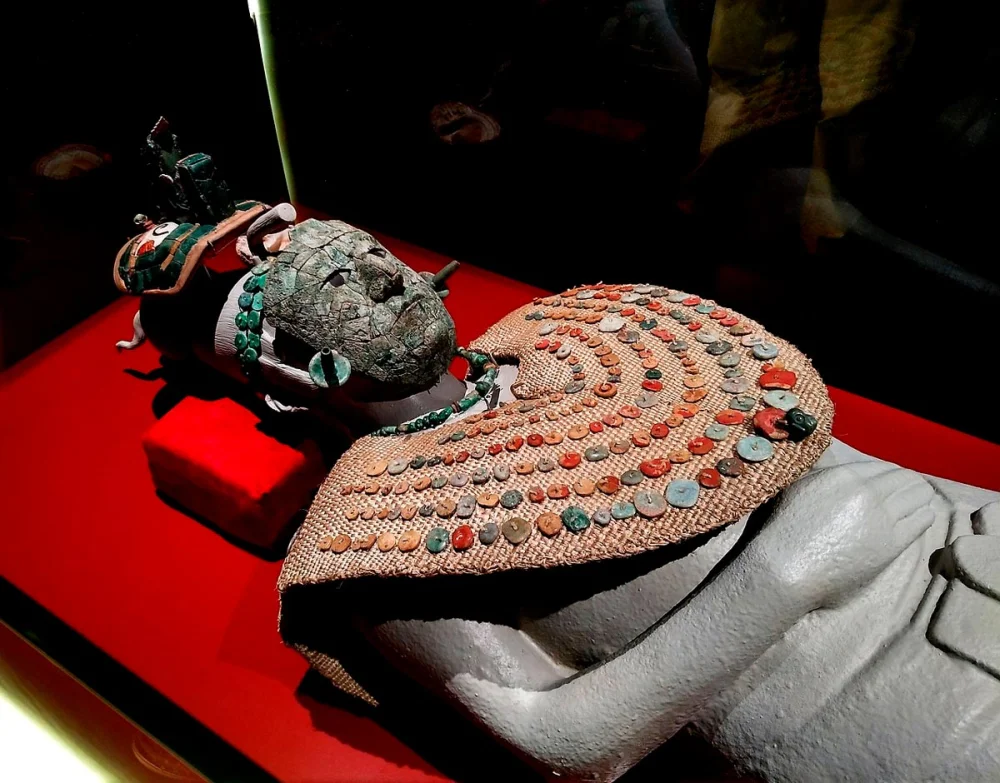 Misterios de la Reina Roja Maya de Palenque