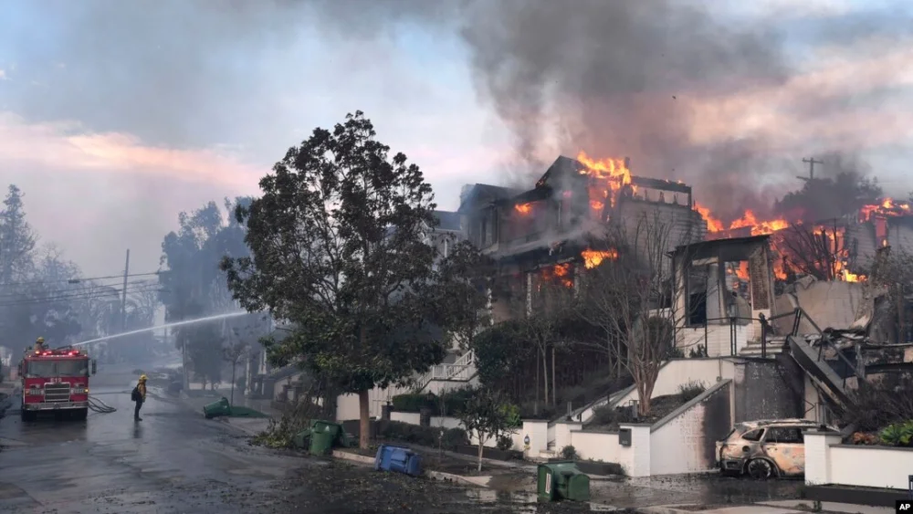 Superar el trauma tras incendios en Los Ángeles
