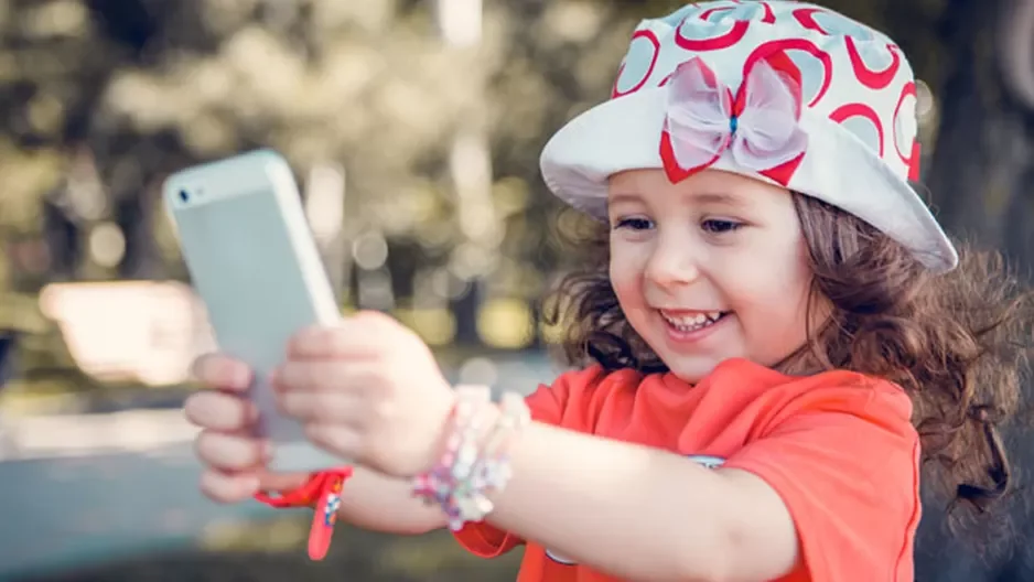 Estrategias para que tus hijos suelten el móvil