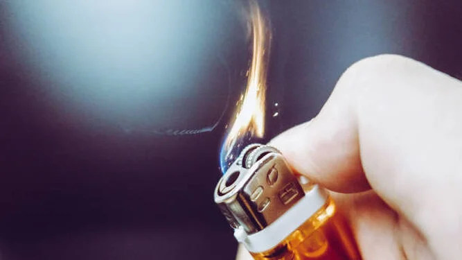Riesgos del uso de gas de mechero como droga