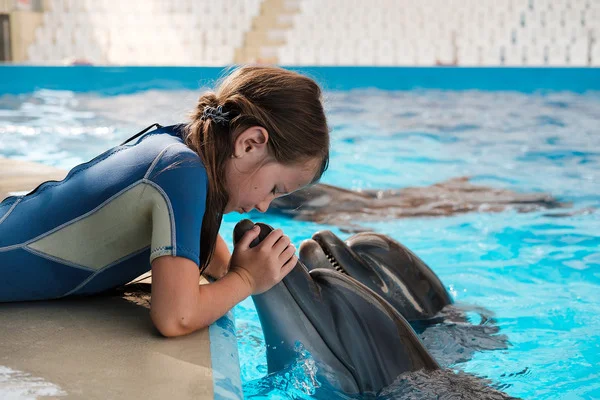 Beneficios de la Terapia con Delfines
