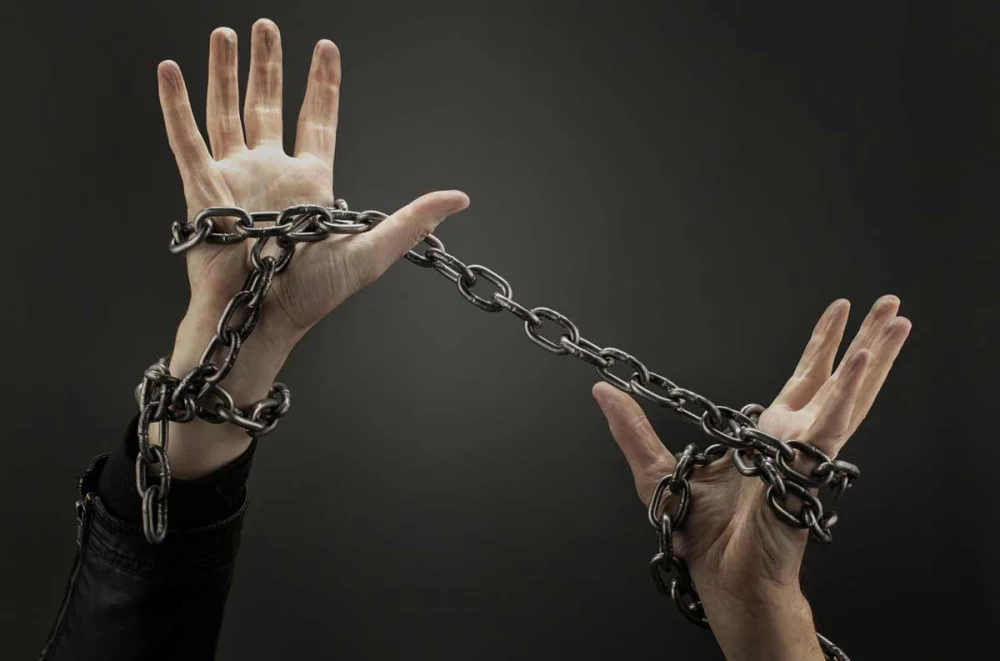 Rompe las cadenas de la vergüenza tóxica