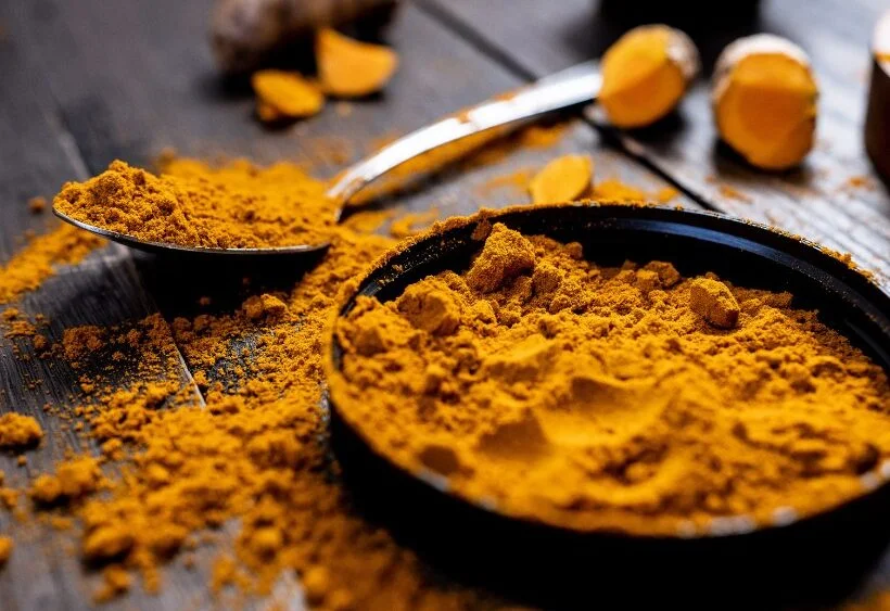 Beneficios y usos sorprendentes de la cúrcuma
