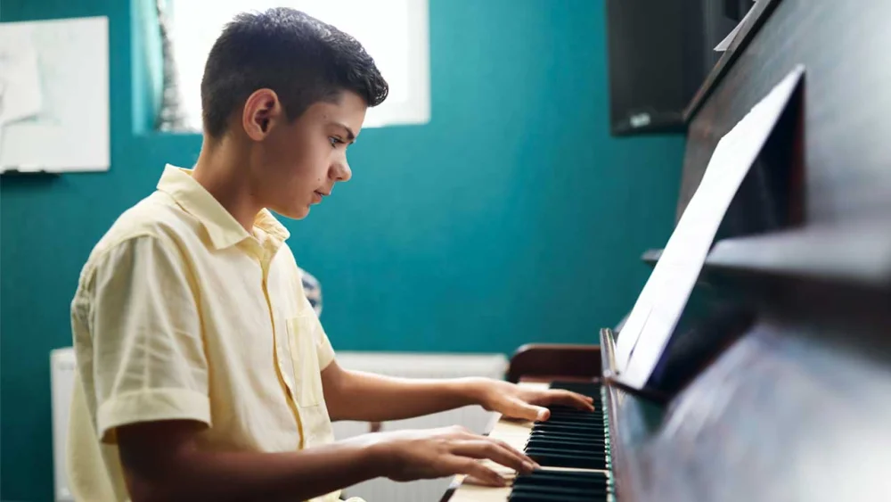 Neurólogo y músico: Conecta la música para un mejor descanso