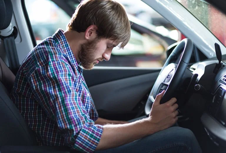 Conducción y Depresión: Impacto de tus Hábitos al Volante