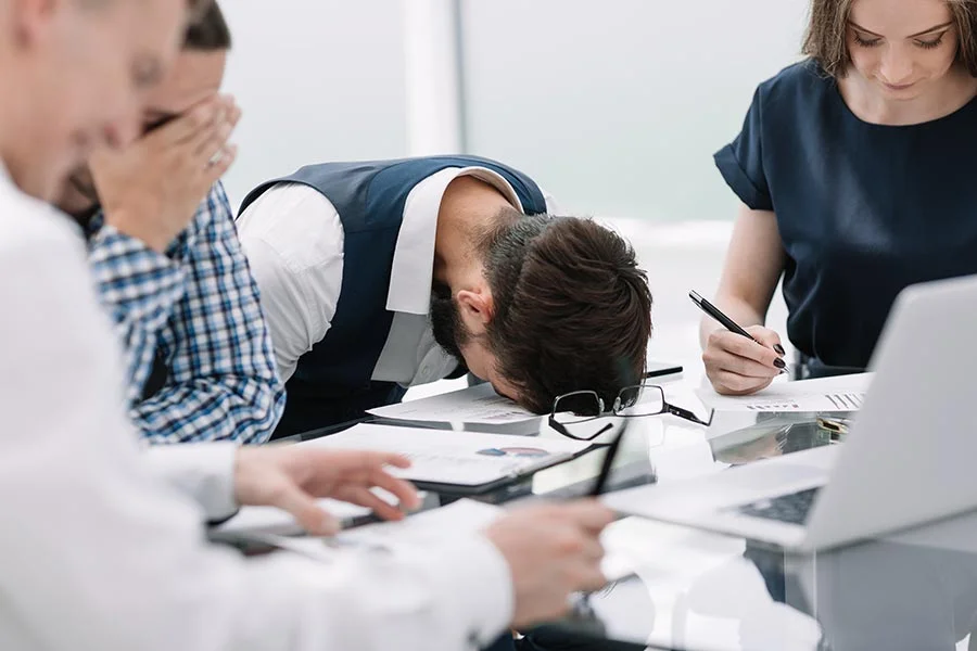 Impacto Psicológico en las Ausencias Laborales