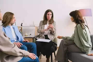 Contraste entre psicoanálisis y psicología analítica
