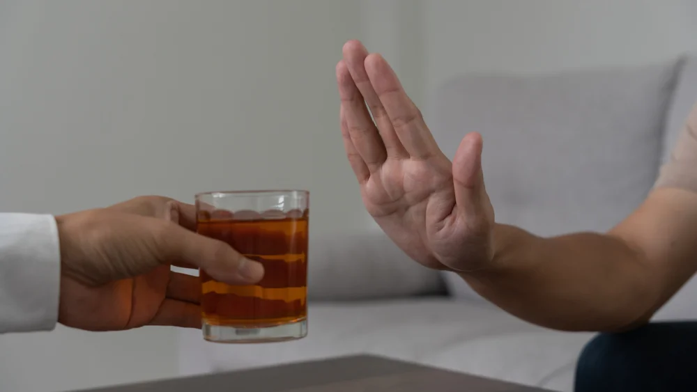 Estrategias efectivas para apoyar a alguien en recuperación del alcoholismo