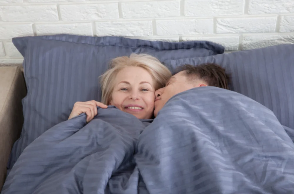 Ventajas de los cariños en la cama