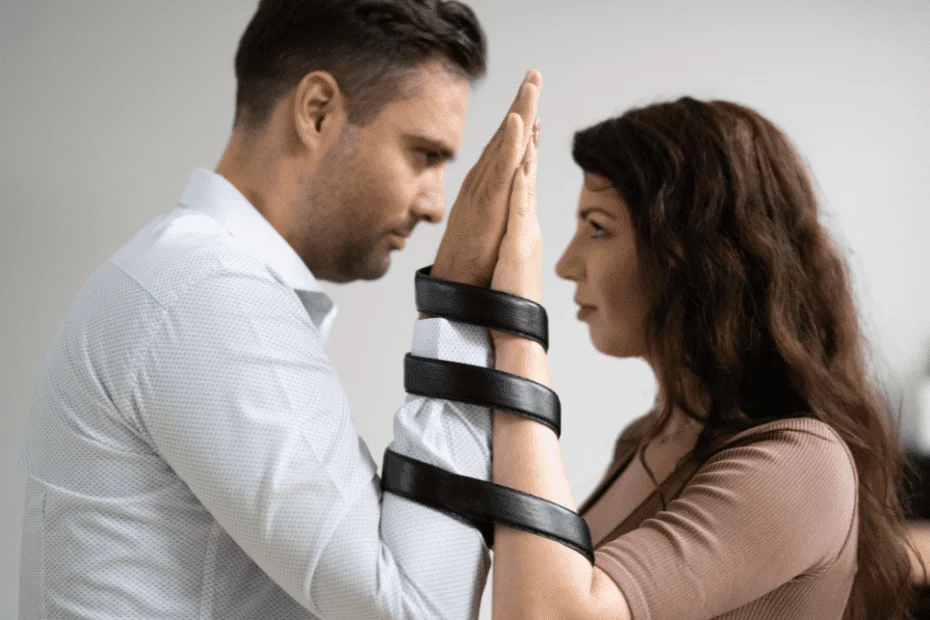 Relaciones Matrimoniales Dañinas y Sus Impactos