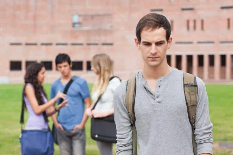 Cómo Superar las Dificultades para Hacer Amigos