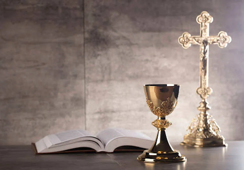 Distinciones entre creyentes cristianos y católicos