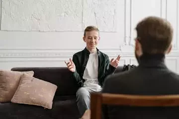 Cómo ayudar a otros sin descuidarte a ti mismo