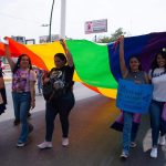 Análisis de Mujeres: Identificación como Lesbianas o Bisexuales