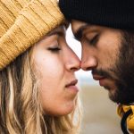 Cómo las Creencias Alimentan la Dependencia Emocional en Pareja