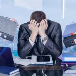 Impacto del perfeccionismo en la ansiedad laboral