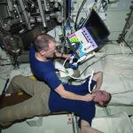 Impacto Psicológico en Astronautas Durante Misiones Espaciales