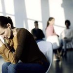 Inseguridad al expresarnos: desafío de confianza y autoaceptación