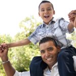 La relación entre la paternidad y la felicidad
