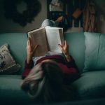Neurociencia: cómo leer ficción combate la soledad